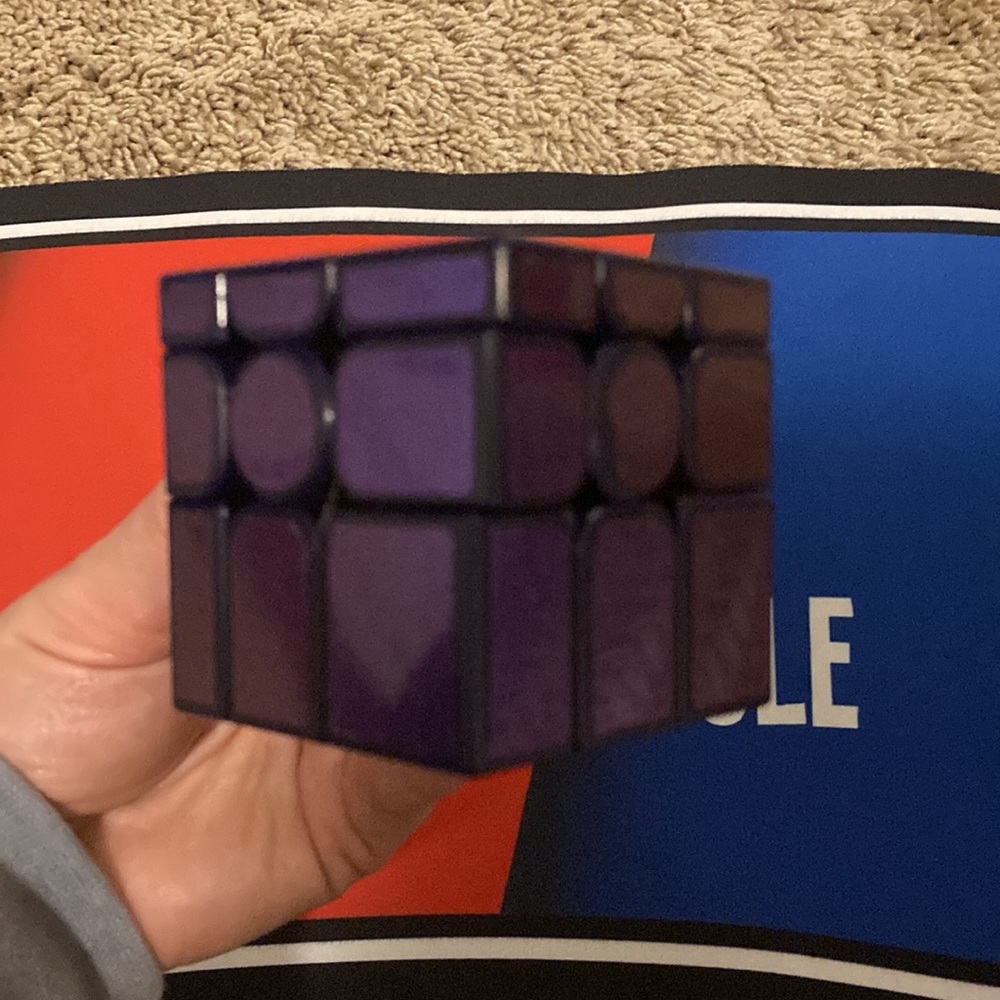 GAN Mirror Cube - Picture 2 of 2
